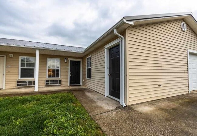 Building Photo - 106 Park Haven Dr.