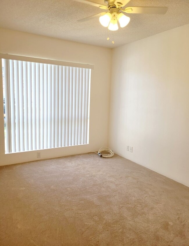 Building Photo - AVAILIBLE NOW | First Floor Condo: One Bedroom, One Bathroom & Spacious Lanai | Two Assigned Park...