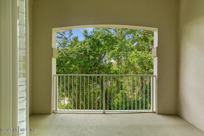 Building Photo - 4300 S Beach Pkwy