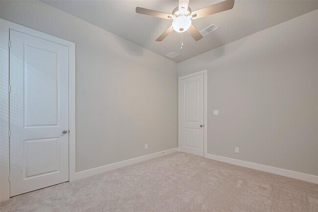 Building Photo - 5106 Blooming Hibiscus Ln