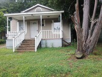Building Photo - 1328 Perkins St