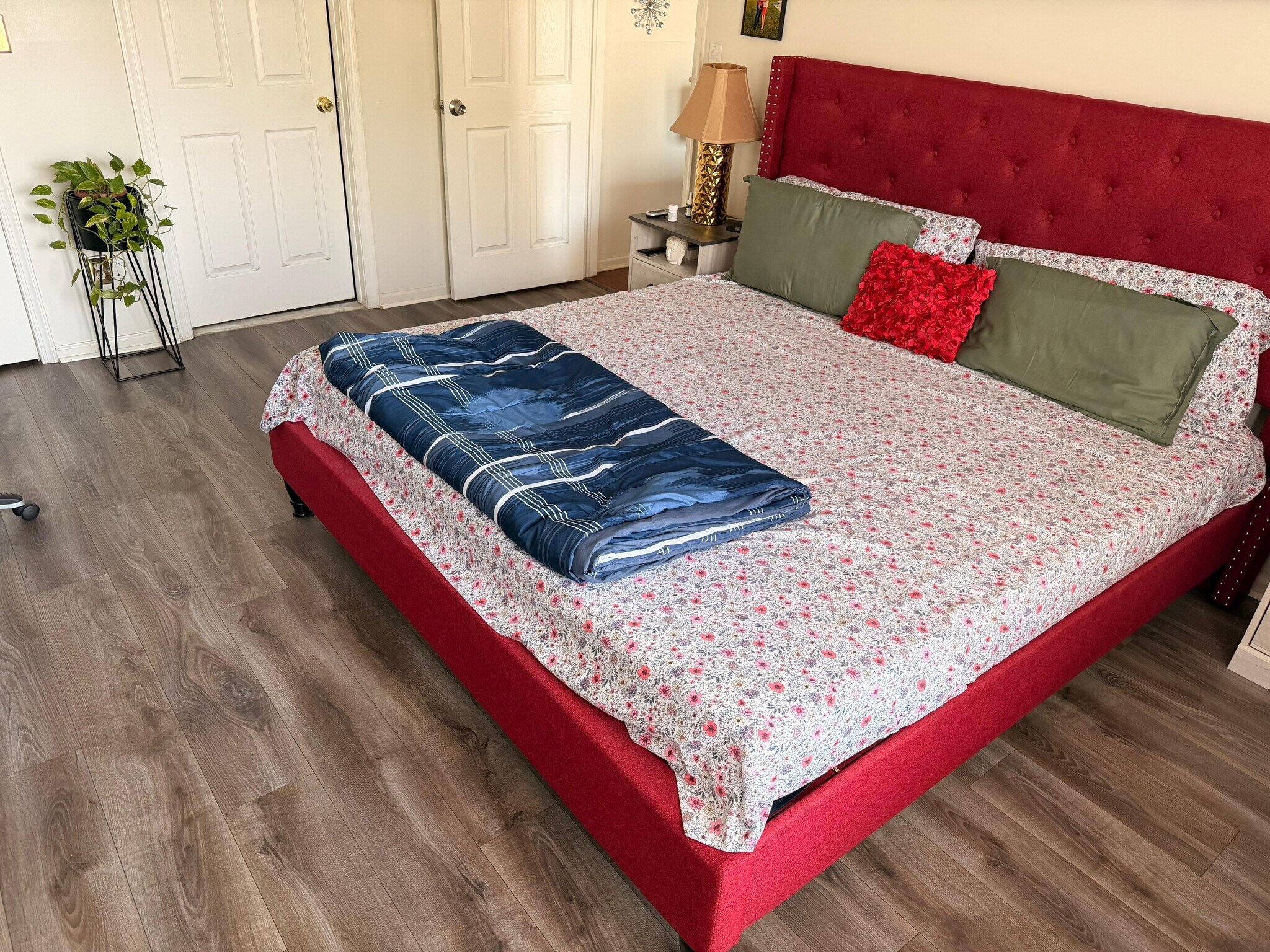 Building Photo - 525 Waterford Dr