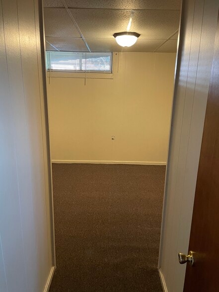 Building Photo - 407 W Stephen Foster Ave