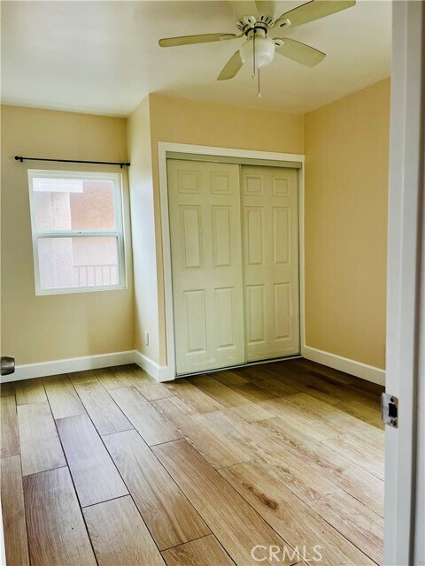 Building Photo - 1309 W 62nd St