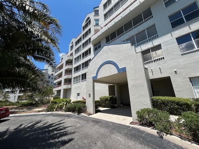 Building Photo - 2333 Feather Sound Dr