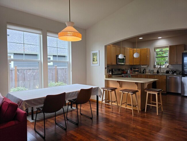 Building Photo - 3 Bedroom Rambler in Poulsbo's Chateau Ridge Neighborhood!