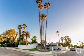 Building Photo - 6343 Jumilla Ave