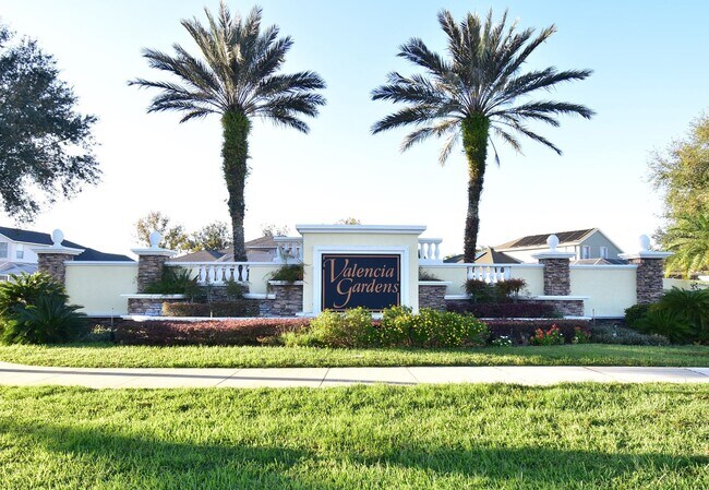 Building Photo - New Listing in Land O'Lakes