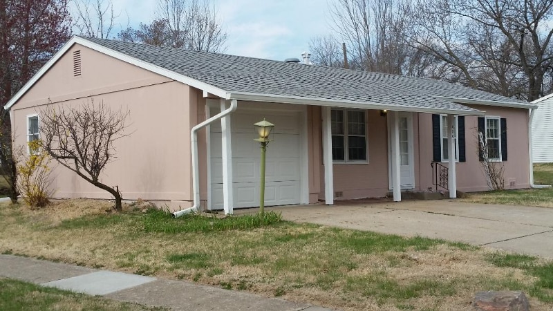 Building Photo - 4801 SW 28th St