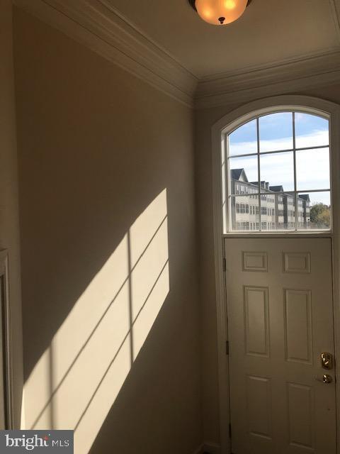 Building Photo - 3680 Chippendale Cir