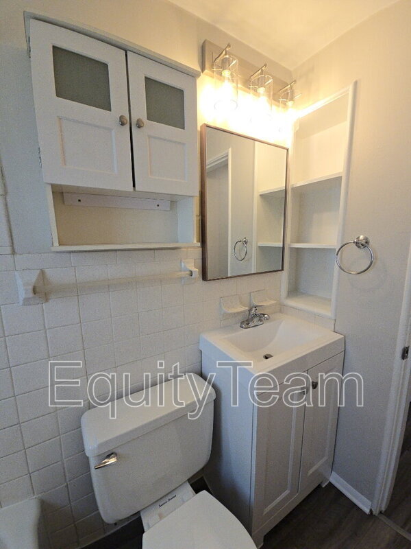 Building Photo - 33 Gahl Terrace