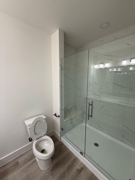 Building Photo - 144 Pinkie Holmes Dr