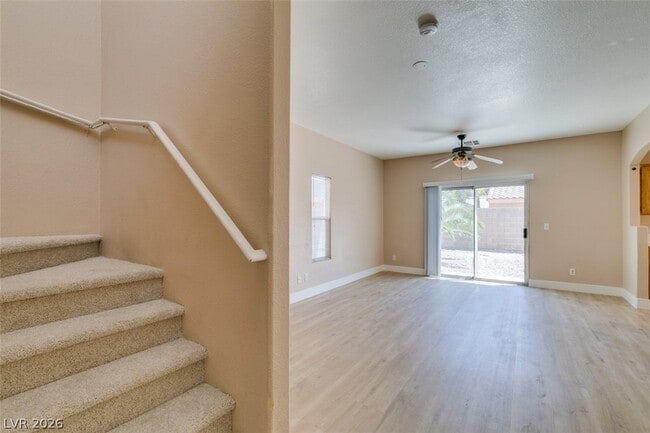 Building Photo - 1401 Sycamore Spring Ct