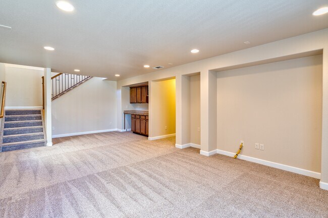 Building Photo - 4714 Portillo Pl