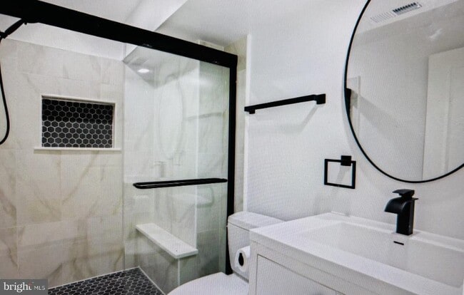 Building Photo - 15990 Charles Town Rd