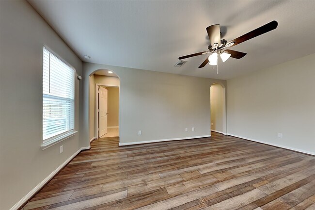 Building Photo - 10208 Jewel Ct