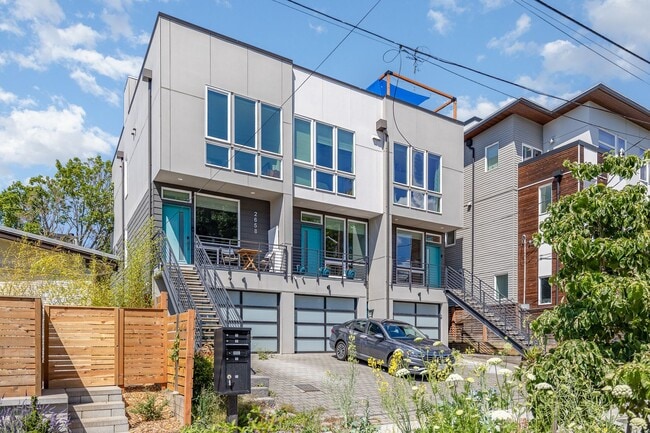 Building Photo - Modern Ballard Townhome | 2 Bed + 2.5 | 1,...
