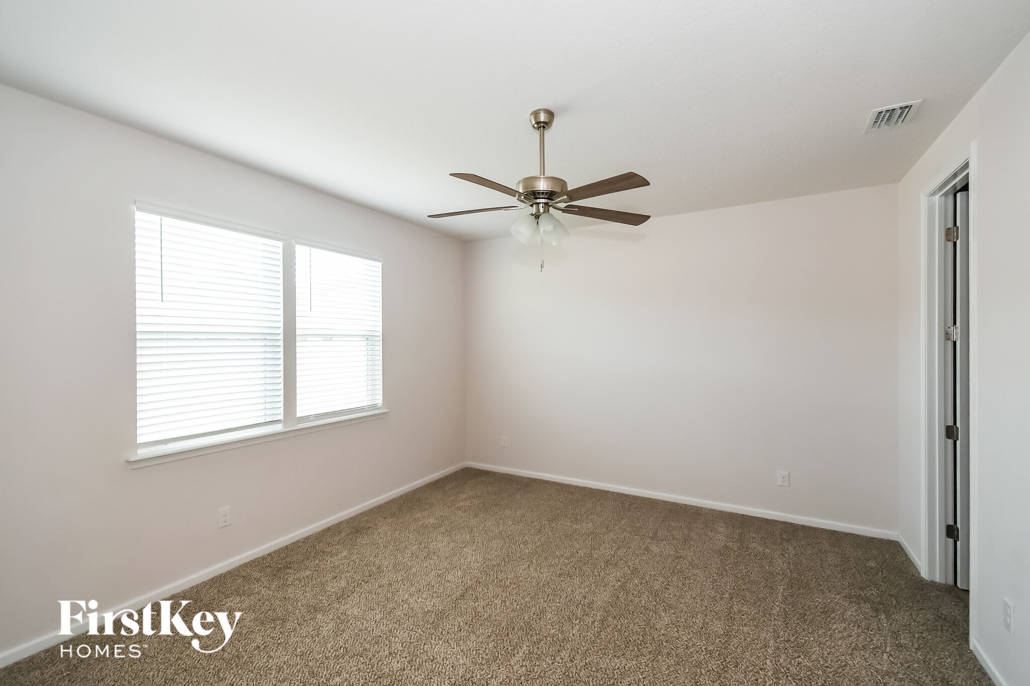 Building Photo - 95509 Hanover Ct