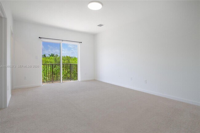 Building Photo - 846 SE 19th St