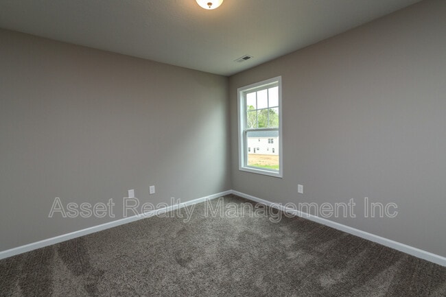 Building Photo - 5804 Rain Cloud Rd