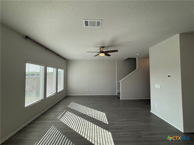 Building Photo - 3309 Muenster Ave