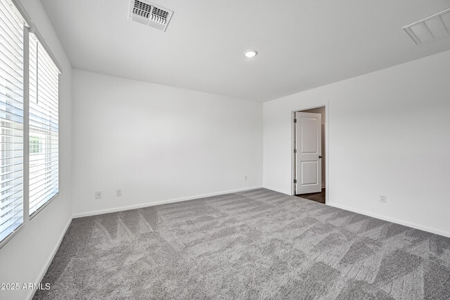 Building Photo - 1855 Yance Dr