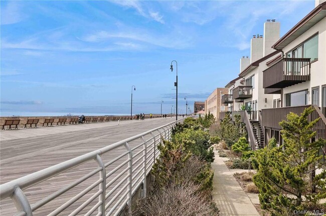 Building Photo - 615 Oceanfront