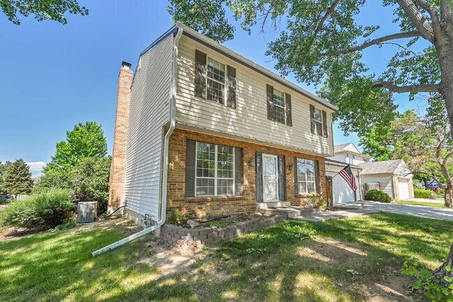 Building Photo - $2,795 - 3 Bed, 2.5 Bath Home with Central...