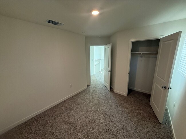 Building Photo - New Home in Gated Community