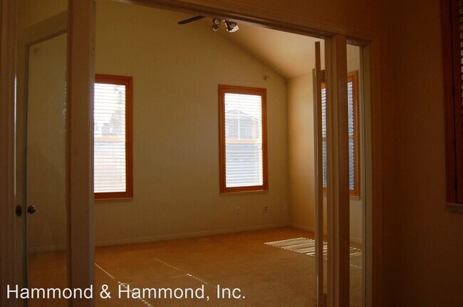 Building Photo - 5 br, 3.5 bath House - 21826 Delany Ln.