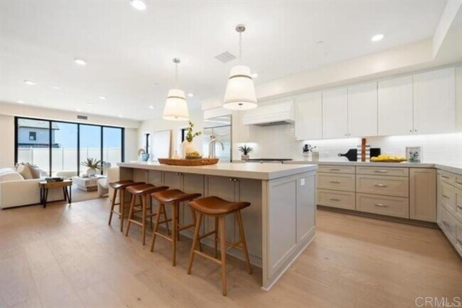 Building Photo - 3755 Adams St