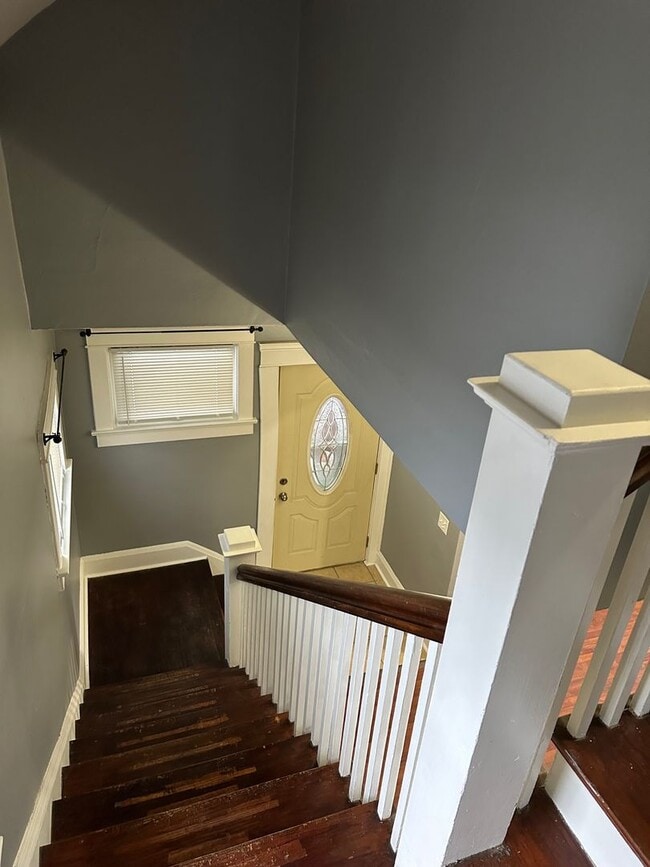 Building Photo - Charming Completely Remodeled Home!