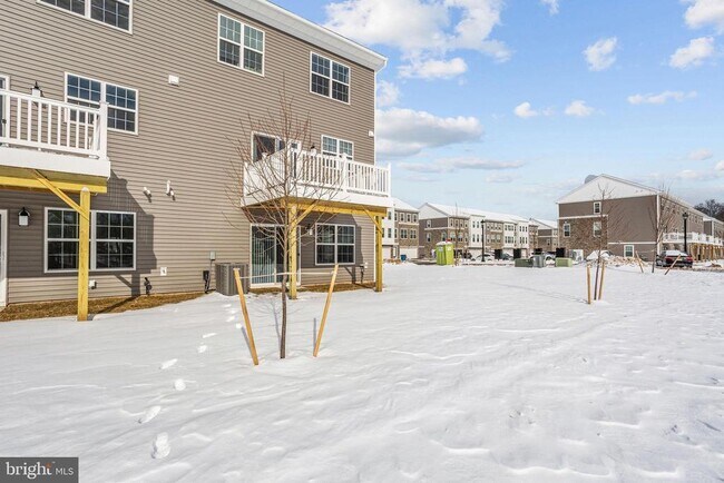 Building Photo - 137 ADA Hightower Ave