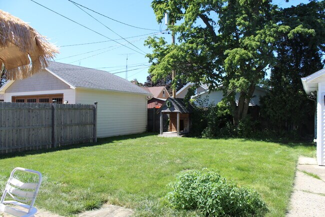 Backyard - 7532 27th Ave