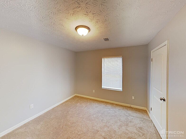 Building Photo - 110 Ashemoor Ct