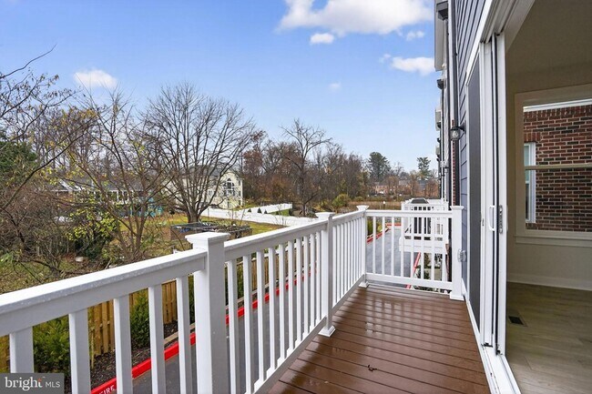 Building Photo - 3612 Farr Ave