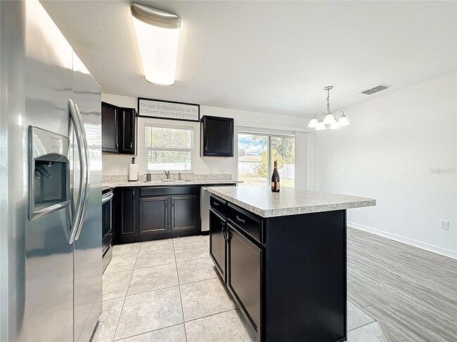 Building Photo - 3897 SW 169th Ln Rd