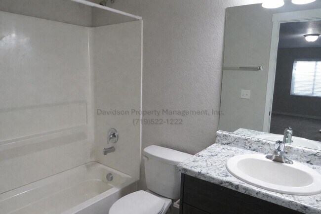 Building Photo - Spacious 3-Bedroom Townhouse Located in Security-Widefield