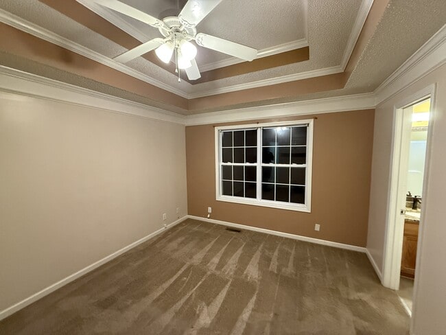 Building Photo - 1512 Barrywood Cir W