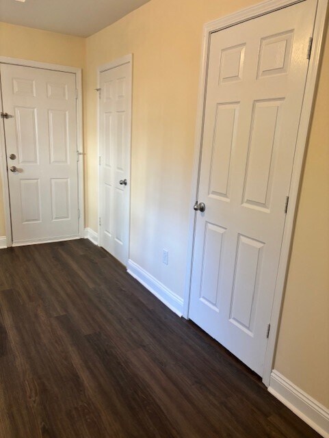 Building Photo - 3220 Wesley Ave