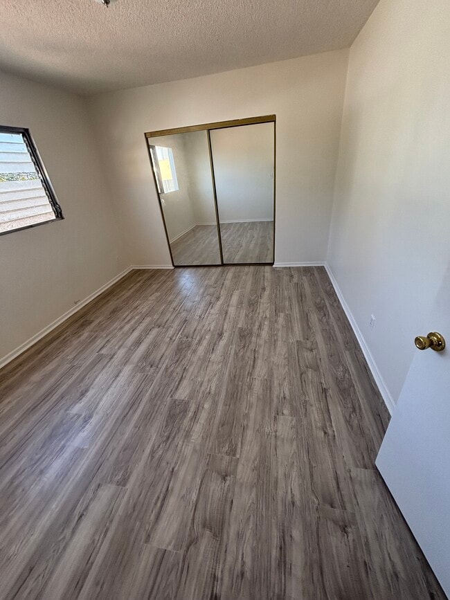 Building Photo - 314 N Market St