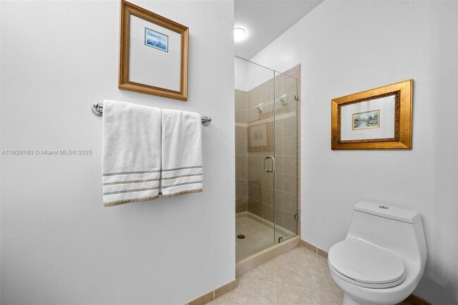 Building Photo - 2876 Kinsington Cir