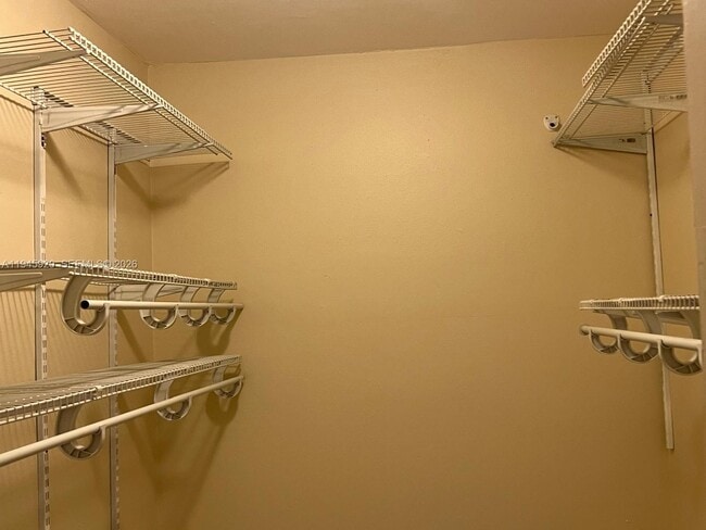 Building Photo - 10801 SW 109th Ct