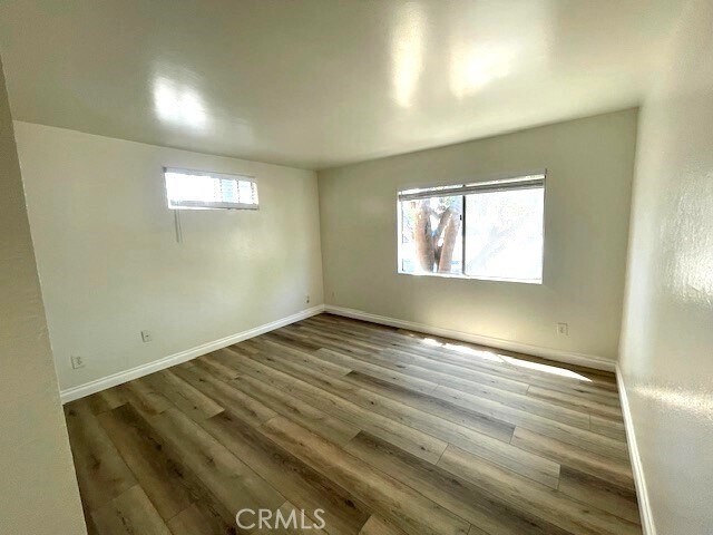Building Photo - 14817 Sylvan St