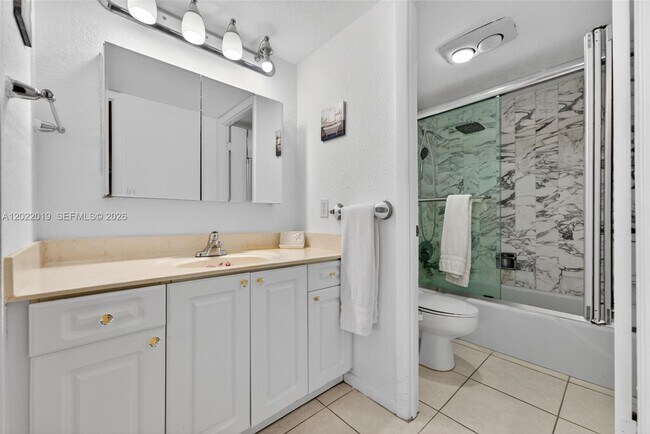 Building Photo - 10777 W Sample Rd