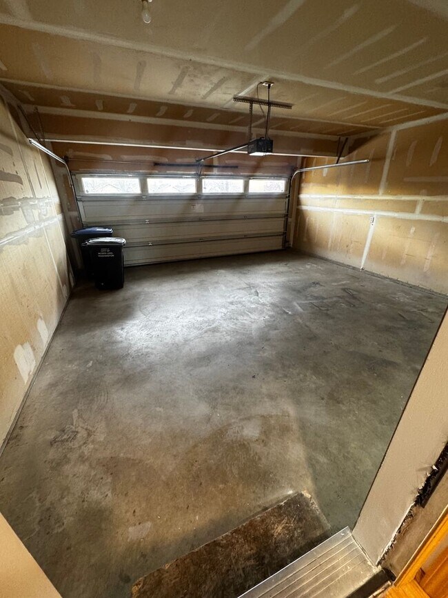 Building Photo - Waterfront Duplex for Rent!!