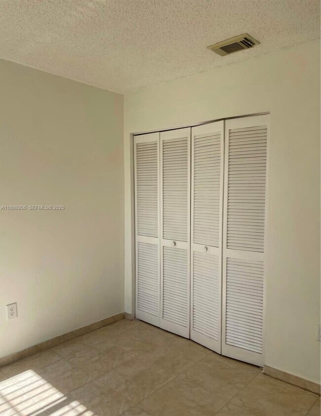 Building Photo - 5220 NW 109th Ave