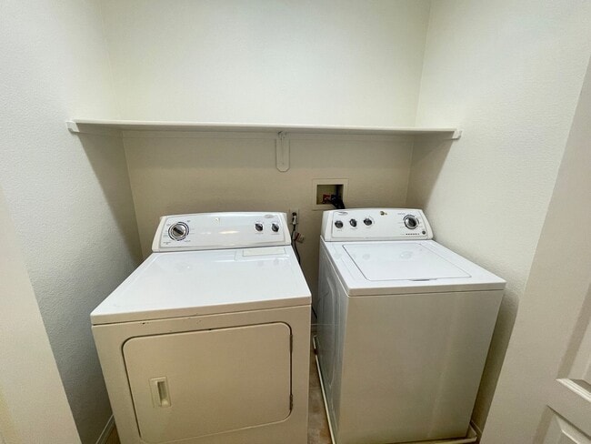 Building Photo - 10646 S Cactus Brush Ct