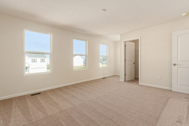 Building Photo - 317 Raccoon Ave