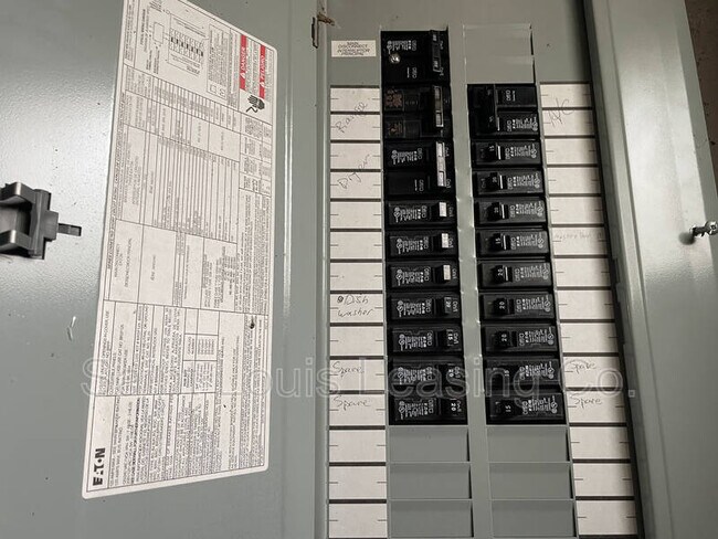 Building Photo - 1265 St Anthony Ln